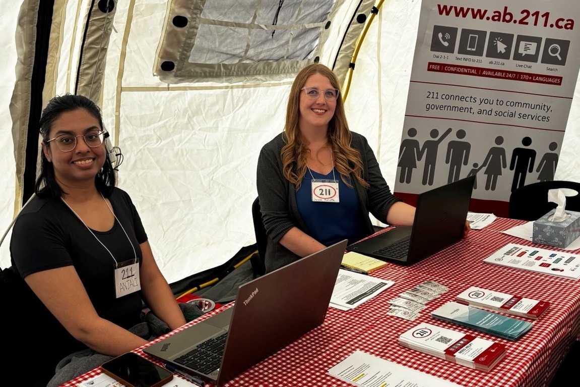 211 Alberta navigators support Jasper wildfire evacuees, in partnership with United Way of the Alberta Capital Region, Distress Centre Calgary, and Canadian Mental Health Association Edmonton